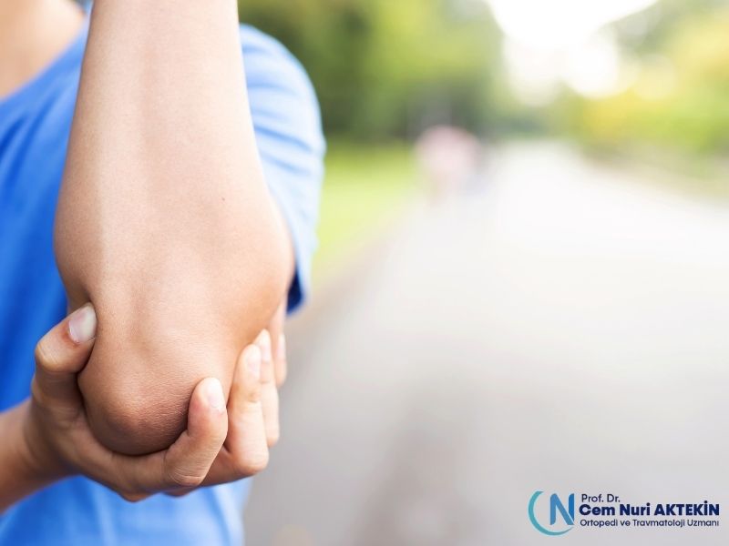 tenisci-dirsegi-belirtileri-nelerdir